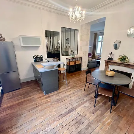 Spacieux T2 Centre Ville De Poitiers Apartment